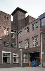 826431 Gezicht op de buitengevels aan de noordelijke binnenplaats van het Diakonessenhuis (Bosboomstraat 1) te Utrecht, ...